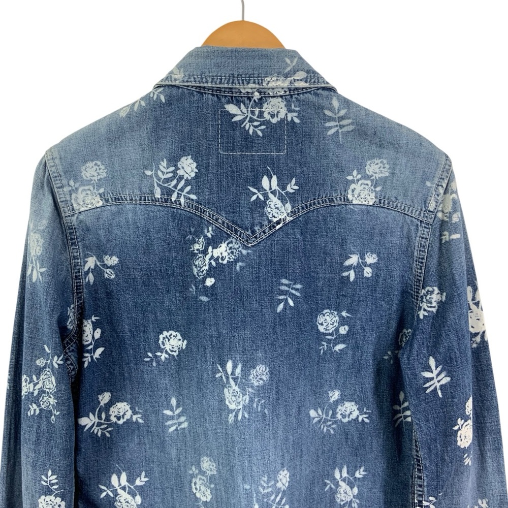 TRUE RELIGION Floral Denim Shirt Button Down Pearl Snaps Large Western Vibes H6 - Picture 5 of 9
